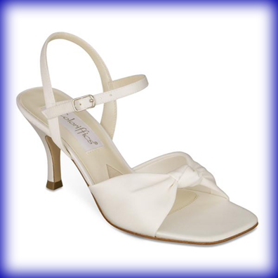 Knotty Ivory Mid Heel Evening Shoes